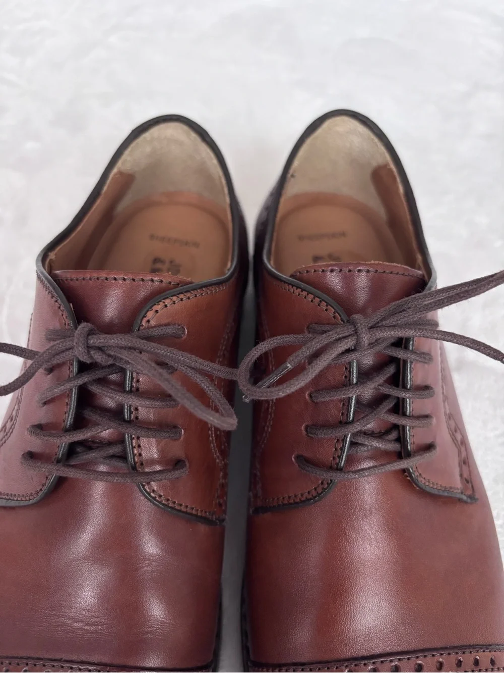 JOHNSTON & MURPHY Men's Halford Leather Cap Toe Lace Up Oxford Shoe--EUC--8.5